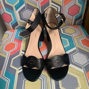NWOB Kate Spade Willow Leather Sandals in Black Size 7.5
